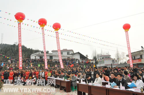 “高縣鄉(xiāng)村旅游節(jié) 羅場鎮(zhèn)第一屆茶花節(jié)”開幕(圖2)