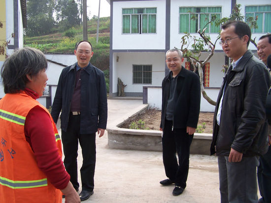 佛蔭鎮(zhèn)：推進農(nóng)村垃圾收運機制建立工作