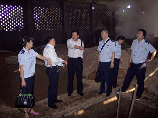 納溪國稅局：稅企互動 知識互補(圖1)