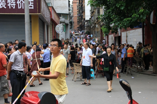 合江：司法行政干警抗洪一線寫傳奇(圖2)