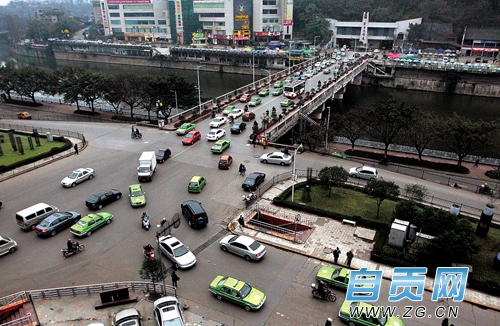 記者探訪自貢六大節(jié)點改造進度(圖5)