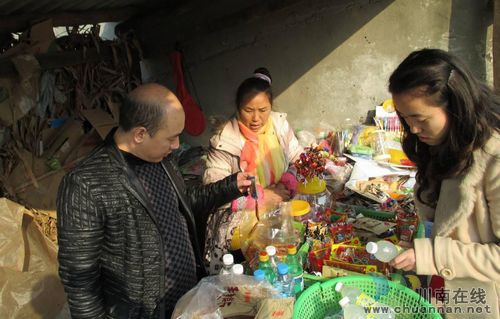 海潮鎮(zhèn)：食藥監(jiān)管所開展校園及周邊食品安全專項檢查(圖1)