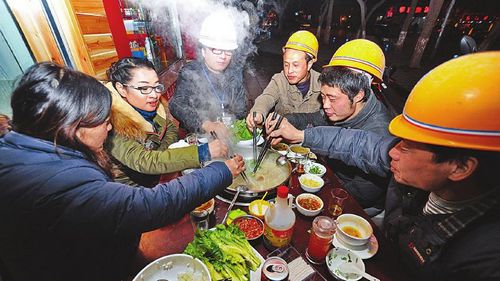 冬至到餐館生意火爆 川南羊肉平均上漲10元/斤(圖3)