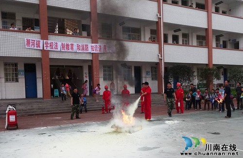 潮河鎮(zhèn)：組織開展法制安全教育進(jìn)校園活動(圖2)