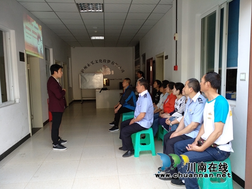 江陽(yáng)區(qū)張壩街道發(fā)現(xiàn)王國(guó)樂(lè)園開(kāi)展消防培訓(xùn)(圖2)