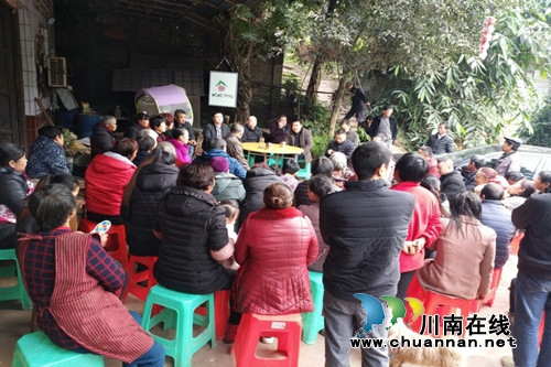 合江縣九支司法所舉辦“禁毒. 秋風”壩壩講壇(圖1)