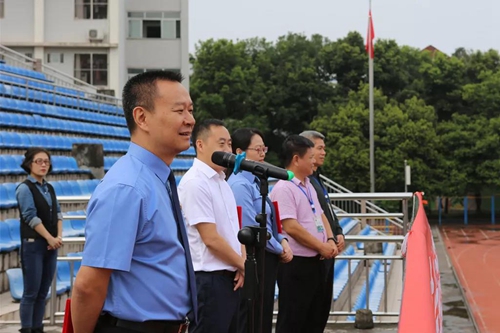 送法進(jìn)校園！檢察長“變身”瀘高法治副校長(圖2)