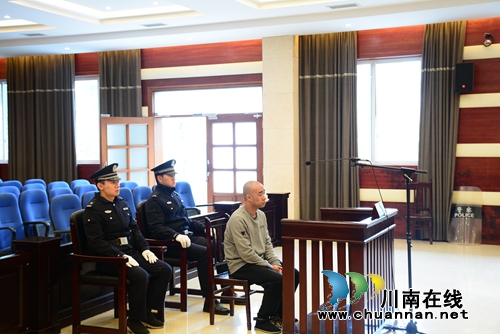古藺法院對兩起黑惡勢力保護傘案公開宣判(圖2) 古藺法院對兩起黑惡勢力保護傘案公開宣判(圖2)