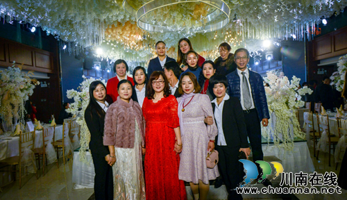 昕澤源夢(mèng)婚慶主題酒店婚禮堂首映式完美落幕(圖6)