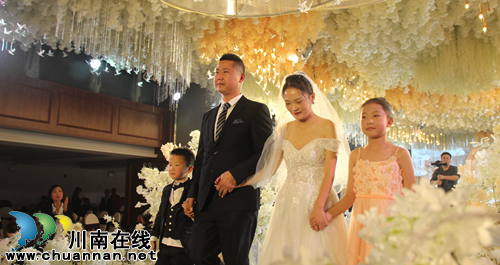 昕澤源夢(mèng)婚慶主題酒店婚禮堂首映式完美落幕(圖13)