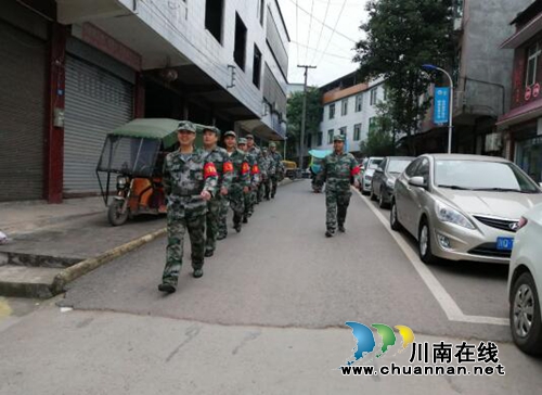 宜賓南溪區(qū)長興鎮(zhèn)：社會治理促和諧 治安巡邏保平安