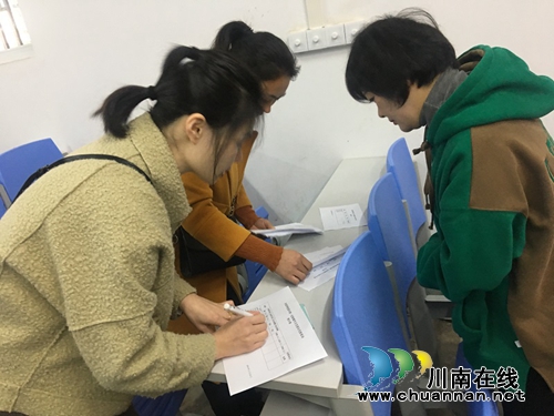 龍馬潭區(qū)齊家學(xué)校召開家長定制公交家長代表大會(圖2) 龍馬潭區(qū)齊家學(xué)校召開家長定制公交家長代表大會(圖2)