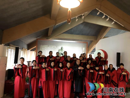 九三學(xué)社瀘州市第三支社召開(kāi)組織生活會(huì)