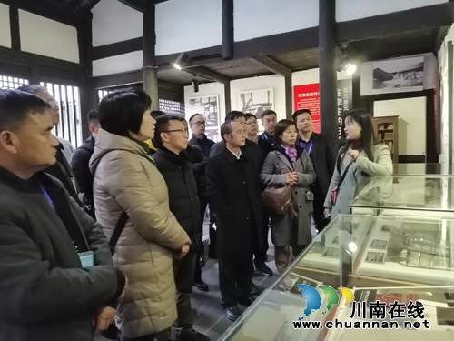中國統(tǒng)一戰(zhàn)線基層統(tǒng)戰(zhàn)亮點(diǎn)行到李莊考察調(diào)研(圖3)