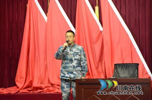 送法進軍營│法律支援穩(wěn)軍心 助力備戰(zhàn)謀打贏(圖14)