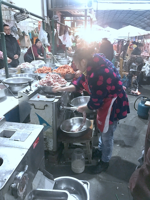 寒冬臘味香滿城 餐桌輕奢味更濃(圖3)