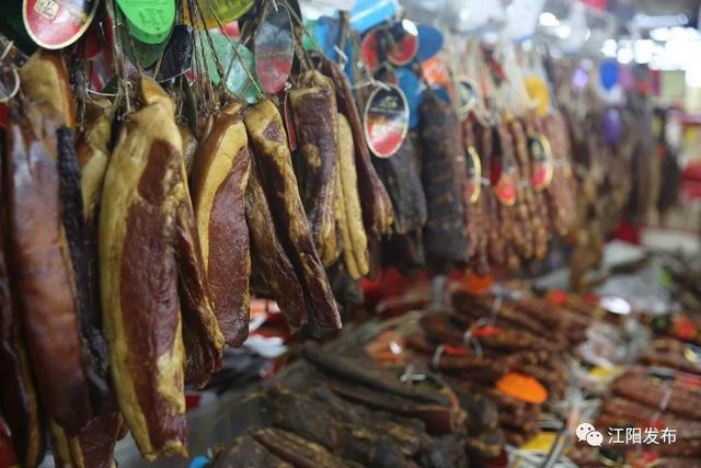 瀘州江陽區(qū)商超貨源充足 市場供應(yīng)穩(wěn)定(圖2)