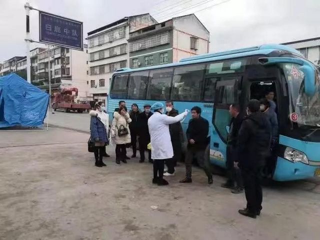 合江“戰(zhàn)疫”(圖2)