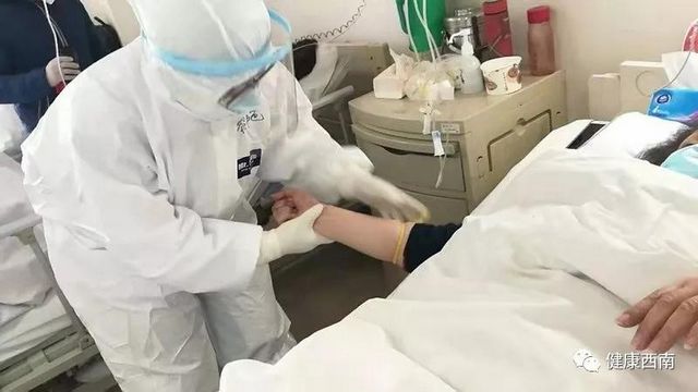 義無(wú)反顧！逆行的不僅有醫(yī)生，還有可敬的護(hù)士！(圖8)