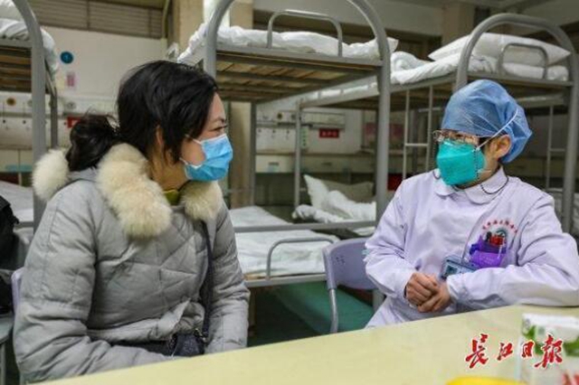 她最早判斷出疫情并上報(bào)：這次把一生的眼淚流光了(圖2)