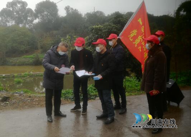 龍馬潭區(qū)羅漢街道：黨員志愿服務(wù)隊(duì)在戰(zhàn)斗(圖2)