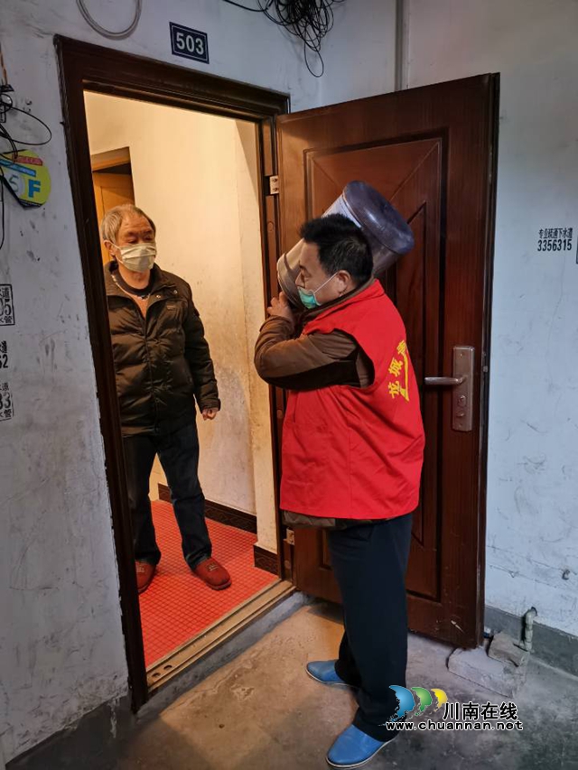 瀘縣太伏鎮(zhèn)：示范引領聚合力 模范帶頭戰(zhàn)疫情(圖3)