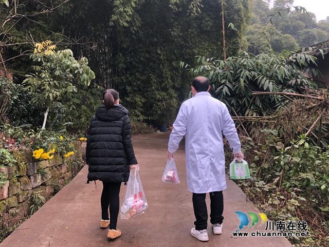 瀘縣百和鎮(zhèn)：最美“外賣員”，關(guān)心送到家