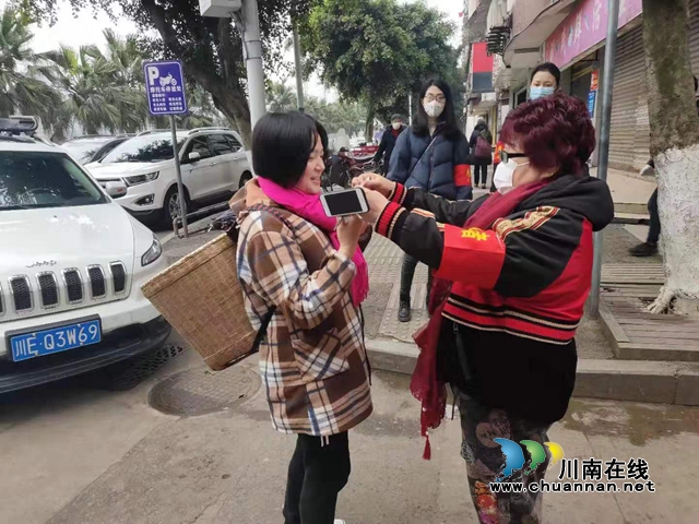 龍馬潭區(qū)小市街道：逆風而行的“市場守衛(wèi)者”(圖3)