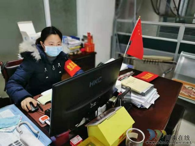 瀘州長開區(qū)：上陣黨員夫妻崗  攜手同行共抗疫