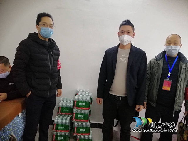 古藺縣古藺鎮(zhèn)：防疫戰(zhàn)中 微笑照耀迎春花(圖3)