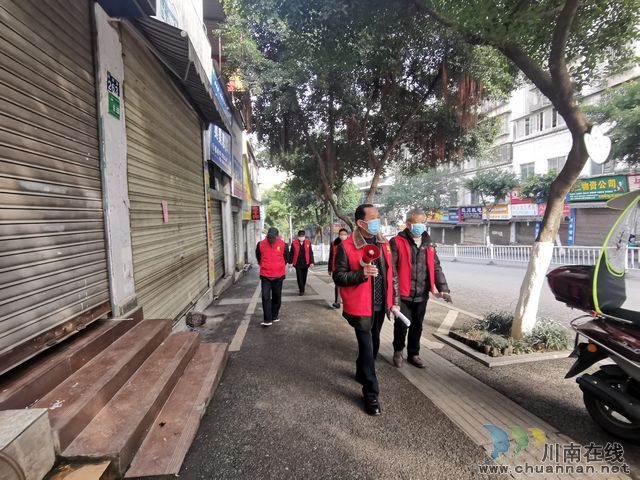 龍馬潭區(qū)小市街道：眾志成城 黨員群眾齊助力(圖3)