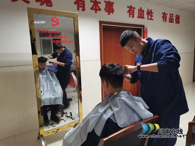 全能消防員！瀘州消防的“Tony”(圖5)