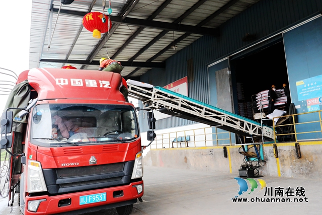 龍馬潭區(qū)一批疫情防控重點保障企業(yè)有序復工(圖9)