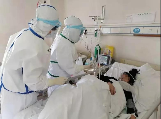 【西南醫(yī)大中醫(yī)院馳援武漢】媽媽，您為何不等我回來？(圖2)