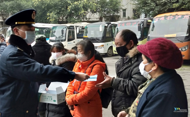瀘縣優(yōu)化運(yùn)輸組織確保農(nóng)民工安全有序返崗(圖3)