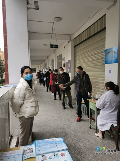 筑牢復工復產的健康屏障 瀘縣海潮鎮(zhèn)衛(wèi)生院再加力