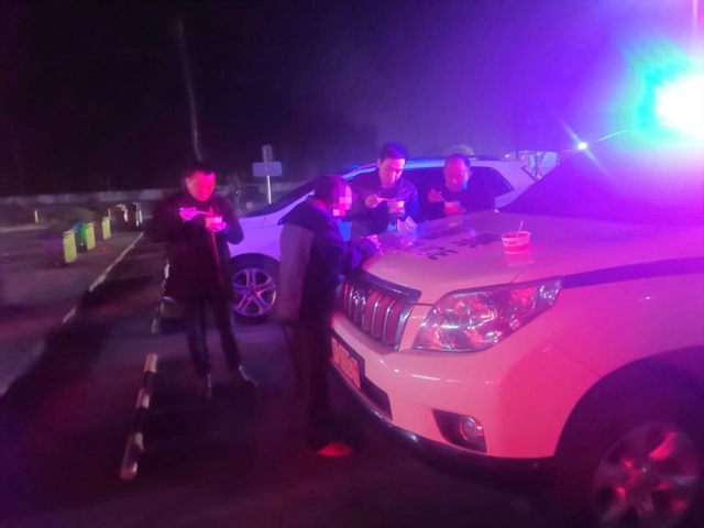 宜賓一逃犯報(bào)警：“病毒嚇人，我要回來自首”！還要求警方開車去廣東接他(圖2)