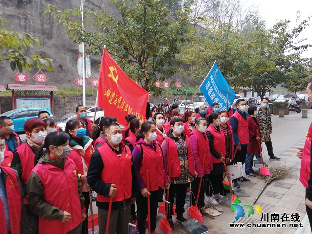 龍馬潭區(qū)魚塘街道：組織9個志愿服務隊開展“周末衛(wèi)生大掃除”助力防疫
