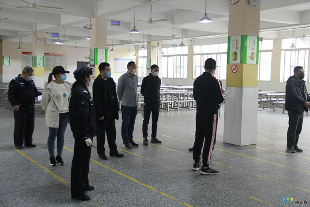 瀘縣建校舉行開學(xué)疫情防控演練(圖2)
