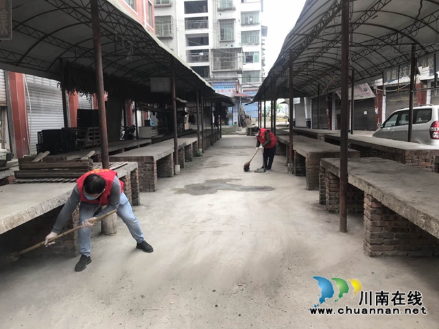 愛國衛(wèi)生大掃除 瀘縣潮河青年在行動