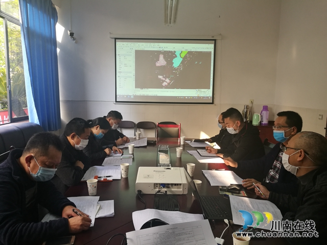 龍馬潭區(qū)重點(diǎn)項(xiàng)目督導(dǎo)小組調(diào)研小市街道棚改工作