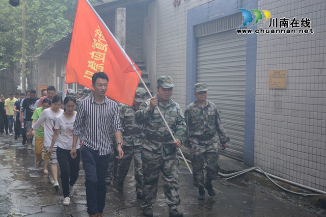 “火災(zāi)+地災(zāi)+內(nèi)澇” 龍馬潭小市街道硬核實戰(zhàn)演練！(圖4)