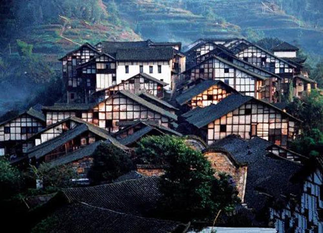 合江縣福寶分水嶺驚現(xiàn)疑似清代傳統(tǒng)工業(yè)遺址礦子洞！(圖1)
