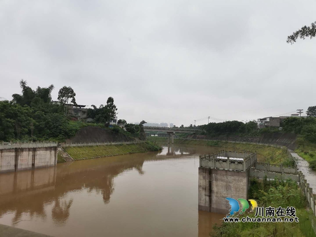 龍腦橋遭遇洪水“沒(méi)頂”！瀘縣水利工程全力筑牢防洪減災(zāi)安全堤(圖3)