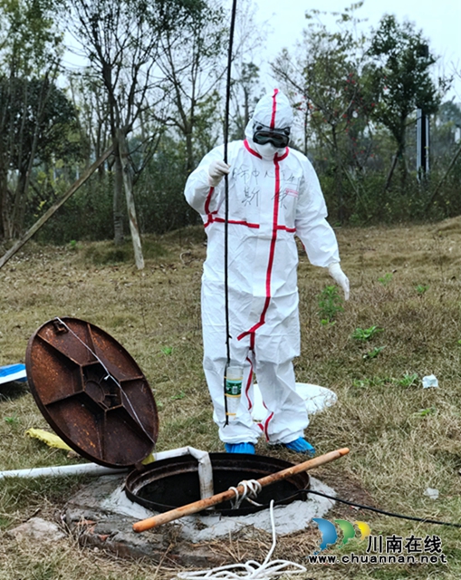 龍馬潭胡市中心衛(wèi)生院“逆行者”斯敏：挑戰(zhàn)不可能的“小個子大能量醫(yī)生”(圖4)