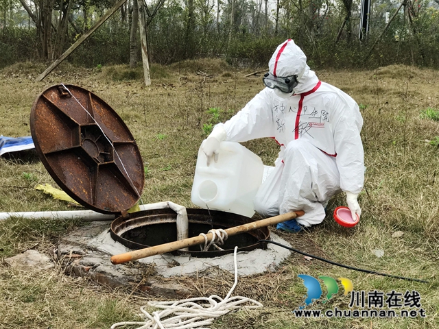 龍馬潭胡市中心衛(wèi)生院“逆行者”斯敏：挑戰(zhàn)不可能的“小個子大能量醫(yī)生”(圖6)