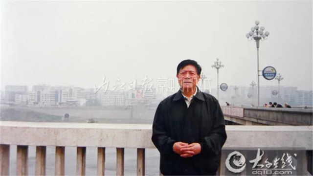 名人遺作+甜城美景！這首老歌，把內(nèi)江唱紅了(圖3)