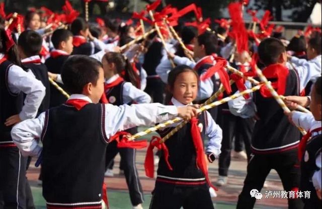 30000農(nóng)村娃受益|龍馬潭區(qū)學(xué)校鄉(xiāng)村少年宮上“人民日?qǐng)?bào)客戶端”(圖8)