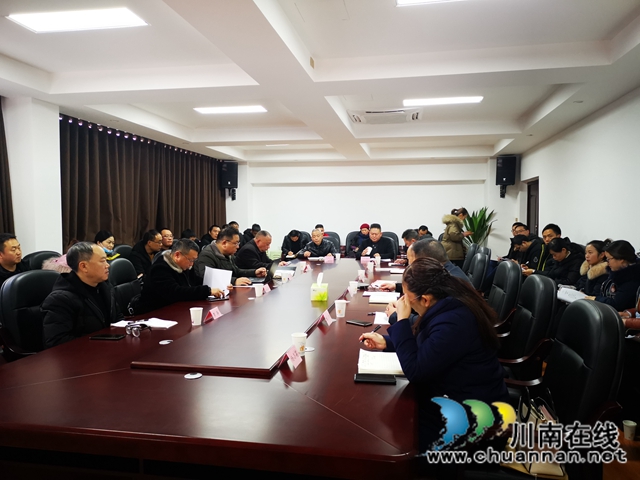 瀘州市萬清海、段緒華名校長工作室揭牌儀式在合江縣教體局舉行(圖3)