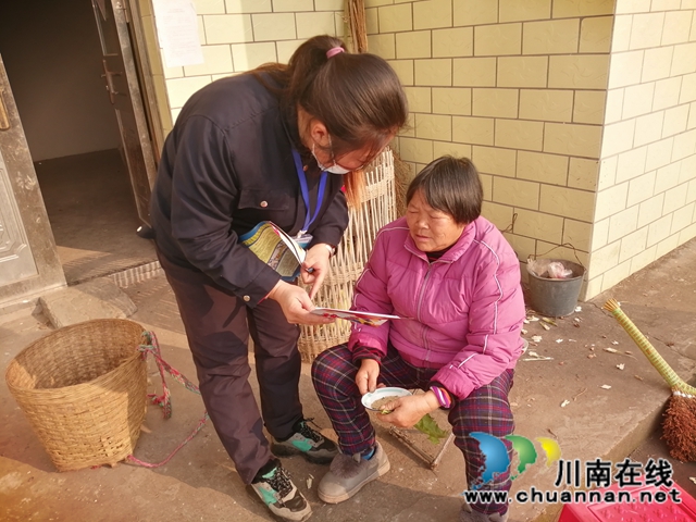 內江經開區(qū)靖民鎮(zhèn)青岡社區(qū)開展冬春季節(jié)新冠感染性肺炎預防知識宣傳活動(圖2)